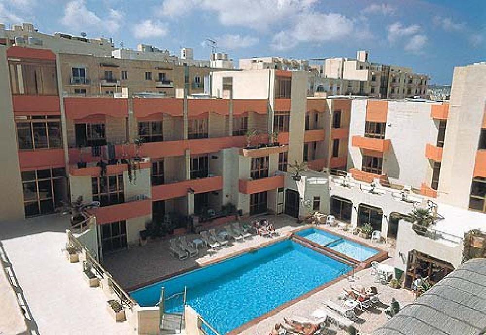 Clover Holiday Complex Qawra Exteriér fotografie