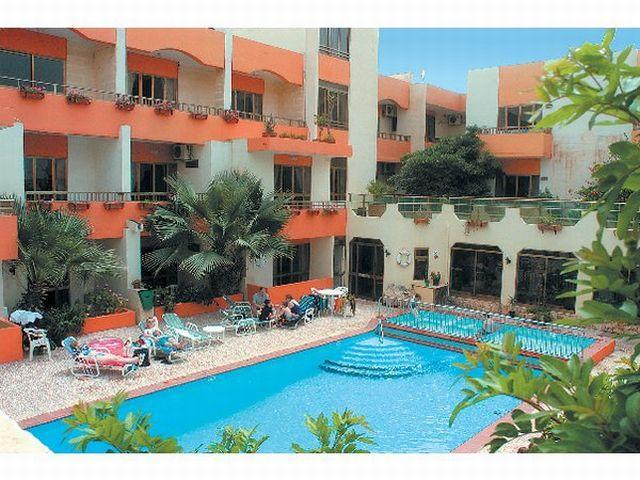 Clover Holiday Complex Qawra Exteriér fotografie