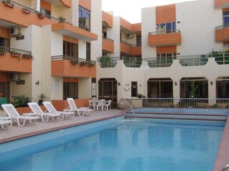 Clover Holiday Complex Qawra Exteriér fotografie